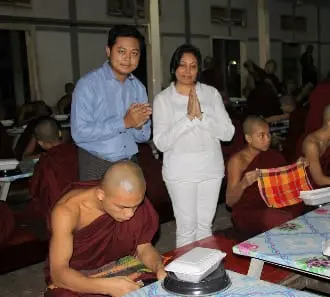 New QNET Mandalay Office Donates Food To Monks