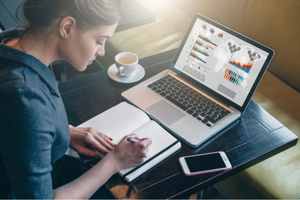 Qnet Gift Guide: Gift Ideas, Whatever They Like 2 Micro-Credentials: The Future of Lifelong Learning
