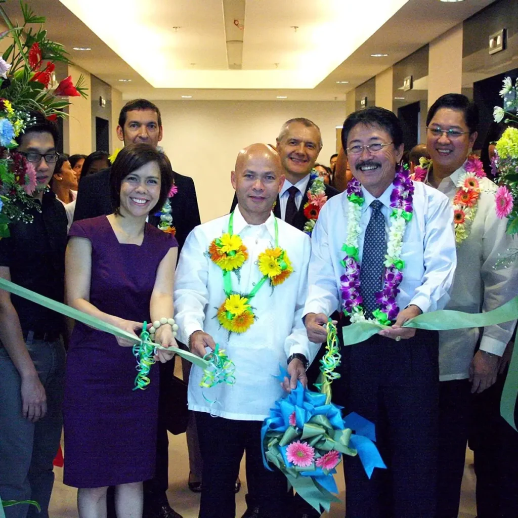 Dato Sri Vijay Eswaran and Joseph Bismark and Miss Donna opening a new office in the Philippines